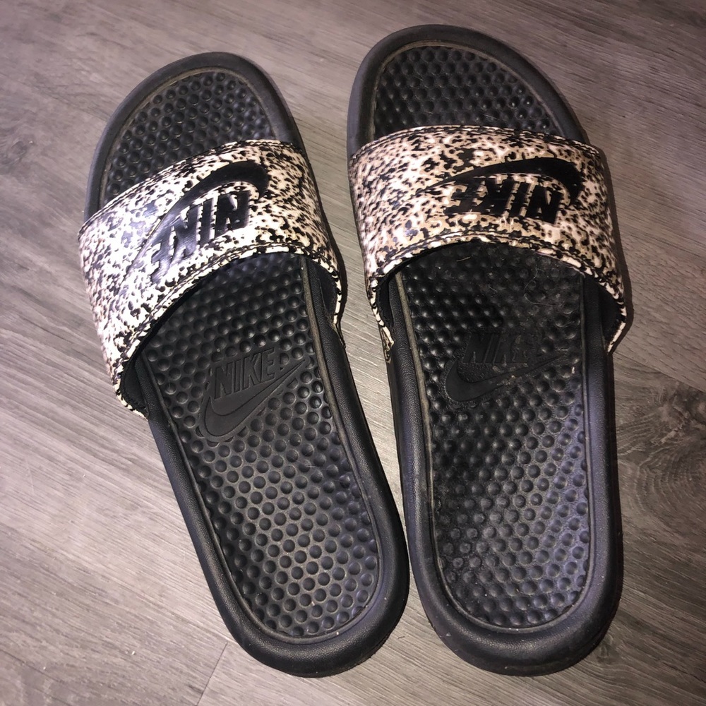 Nike slides